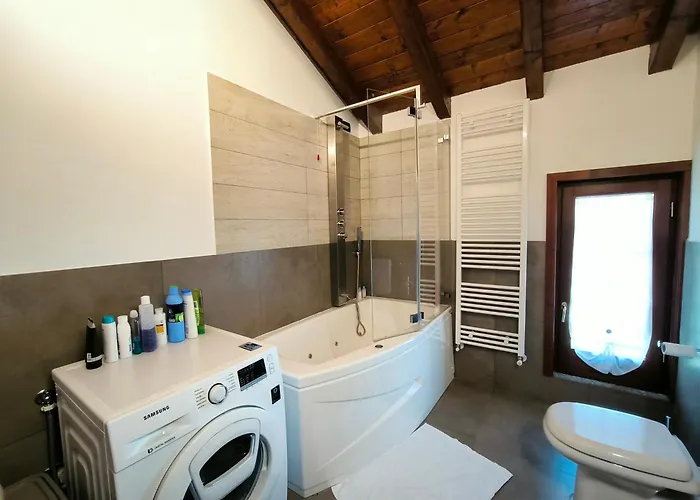 Ai Mughetti Apartament *